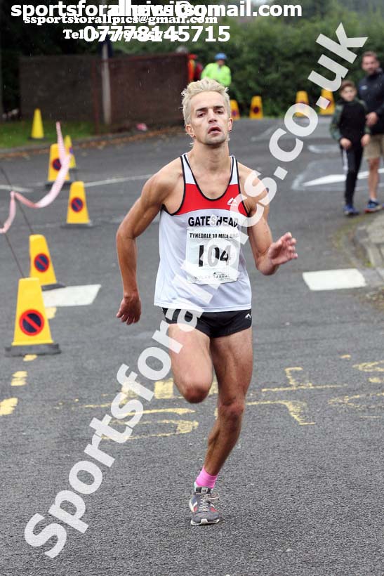 Tynedale Jelly Tea 10 Mile Road Race, Ovingham, Northumberland. Photo: David T. Hewitson/Sports for All Pics